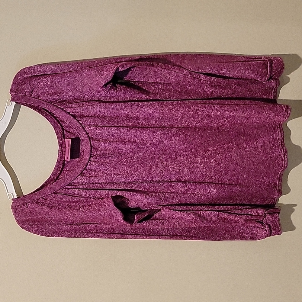 ❤ MICHAEL STARS SHINE TEE LONG SLEEVED SCOOP NECK TOP.